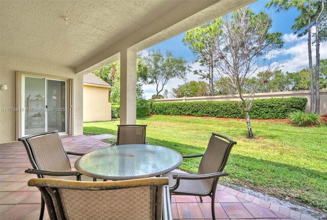 6843 Montrose Way, Boynton Beach, FL 33437 - view of patio / terrace featuring outdoor dining space