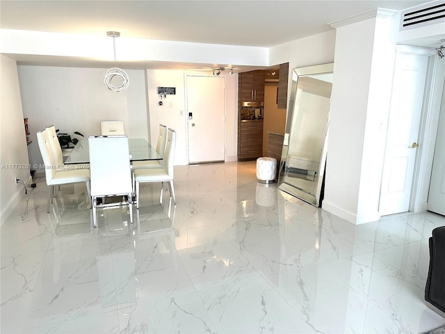 427 Golden Isles Dr Unit 5G, Hallandale Beach, FL 33009 - photo 3
