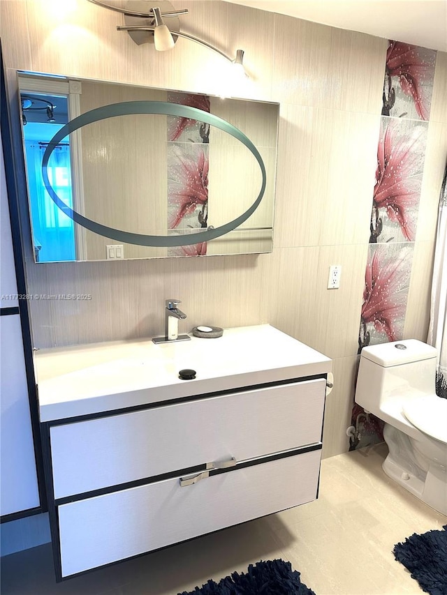 427 Golden Isles Dr Unit 5G, Hallandale Beach, FL 33009 - bathroom with toilet and vanity