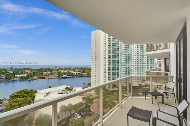 20281 E Country Club Dr Unit 1002, Aventura, FL 33180 - balcony with a water view