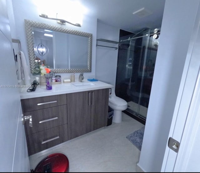 8920 Palm Tree Ln Unit 8920, Pembroke Pines, FL 33024 - full bath with vanity and a shower stall