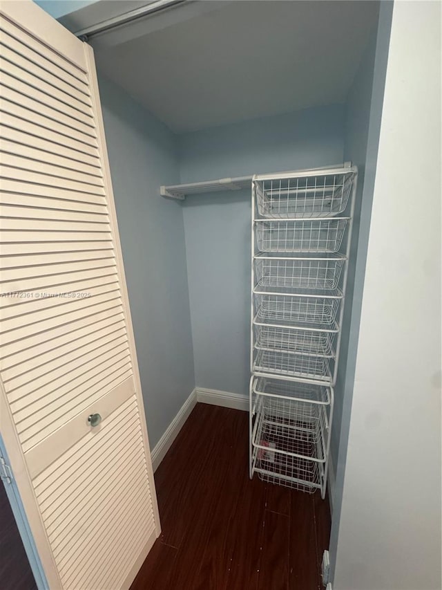 1800 N Bayshore Dr Unit 1404, Miami, FL 33132 - view of closet