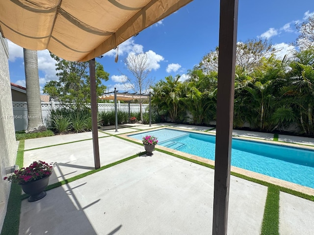 20160 NW 9th Dr, Pembroke Pines, FL 33029 - view of pool with a fenced backyard and a patio