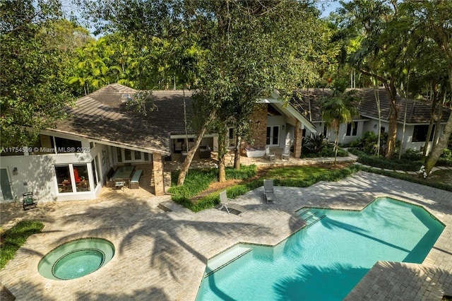 9000 Arvida Dr, Coral Gables, FL 33156 - pool with an in ground hot tub and a patio area
