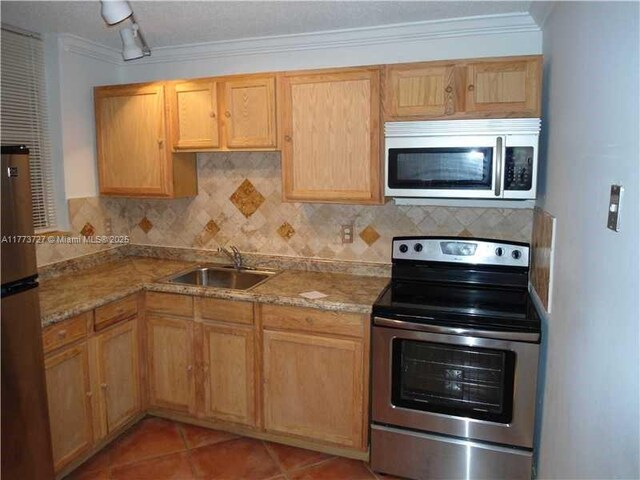 1801 S Treasure Dr Unit 214, North Bay Village, FL 33141 - photo 8
