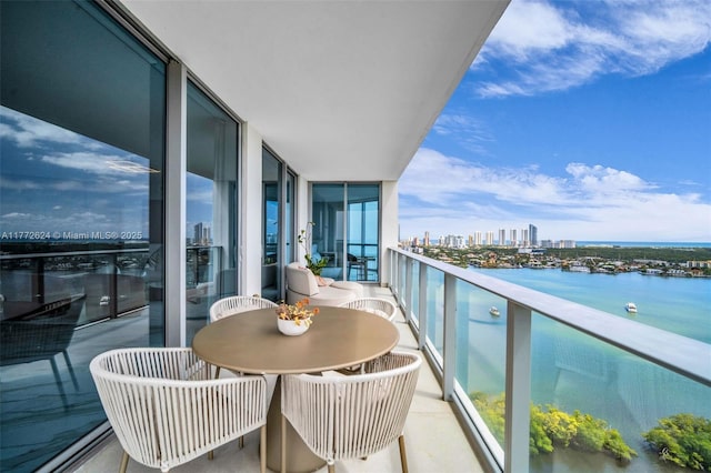 17111 Biscayne Blvd Unit 2302, North Miami Beach, FL 33160