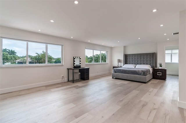 2426 Deer Creek Rd, Weston, FL 33327 - bedroom with baseboards, light wood-type flooring, recessed lighting, and visible vents