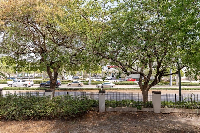 6890 N Kendall Dr Unit B202, Pinecrest, FL 33156 - view of yard