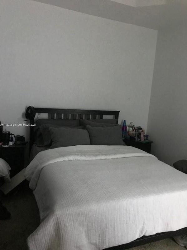 bedroom with carpet