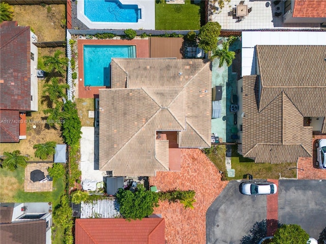 519 SW 88th Pl E, Miami, FL 33174 - bird's eye view of a pool
