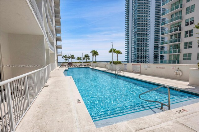 1200 Brickell Bay Dr Unit 1406, Miami, FL 33131 - photo 17