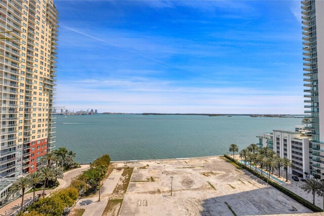 1200 Brickell Bay Dr Unit 1406, Miami, FL 33131 - photo 18