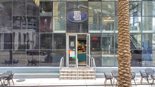 1300 Brickell Bay Dr Unit 601, Miami, FL 33131 - view of entrance to property