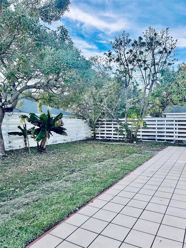 15016 SW 139th Pl, Miami, FL 33186 - view of yard with a patio