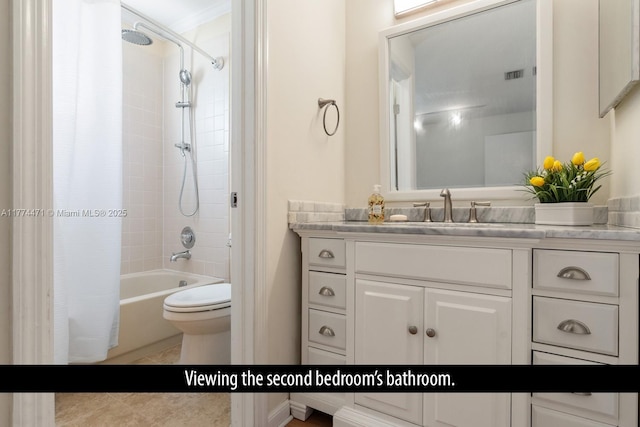 full bath with toilet, shower / bathtub combination with curtain, vanity, and visible vents