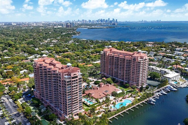 60 Edgewater Dr Unit 5E, Coral Gables, FL 33133 - photo 1