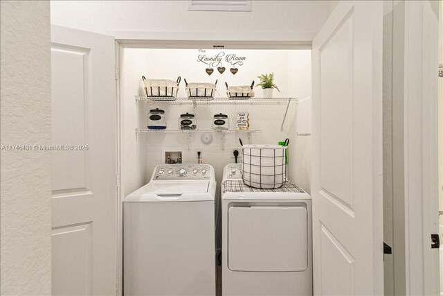 23300 SW 110th Ct, Homestead, FL 33032 - washroom featuring washing machine and clothes dryer and laundry area