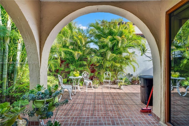 8914 SW 5th Ln, Miami, FL 33174 - view of patio / terrace