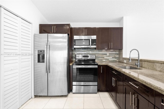 17707 SW 144th Ave, Miami, FL 33177 - photo 11