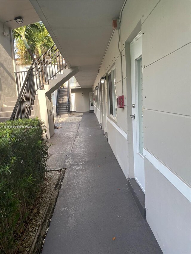 95 Edgewater Dr Unit 105, Coral Gables, FL 33133 - photo 4