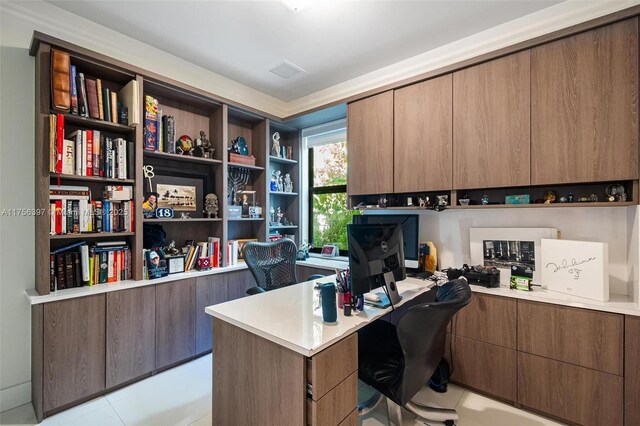 7360 SW 53rd Pl, Miami, FL 33143 - interior space featuring light tile patterned flooring