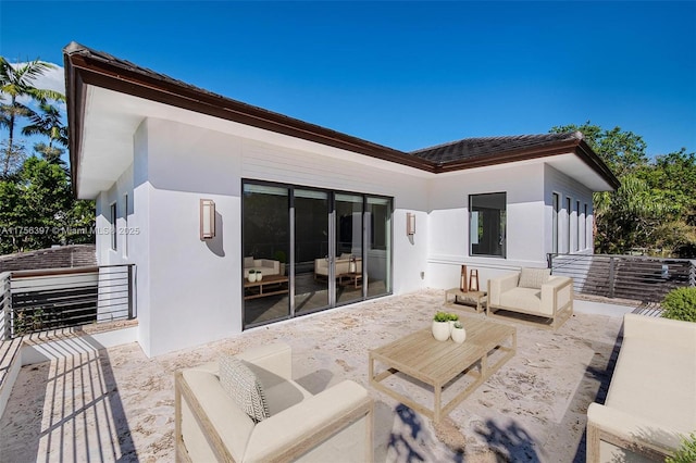 7360 SW 53rd Pl, Miami, FL 33143 - view of patio featuring an outdoor living space