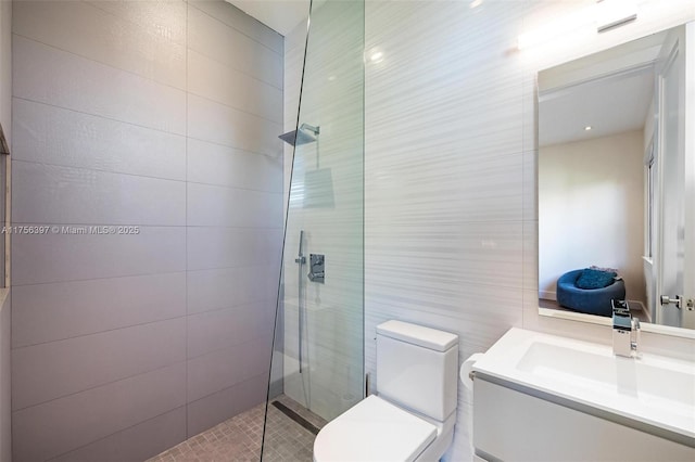 7360 SW 53rd Pl, Miami, FL 33143 - full bath with tile walls, toilet, vanity, and walk in shower