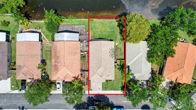 16249 NW 24th St, Pembroke Pines, FL 33028 - aerial view of residential area featuring property boundaries highlighted