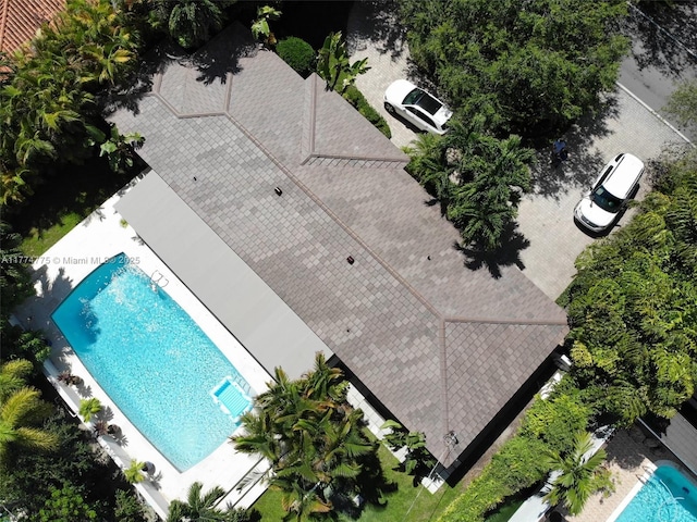 1523 Blue Rd, Coral Gables, FL 33146 - aerial view of property and surrounding area with a pool