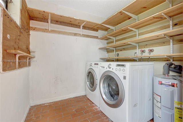 1645 SW 10th St, Miami, FL 33135 - laundry area with electric water heater and independent washer and dryer