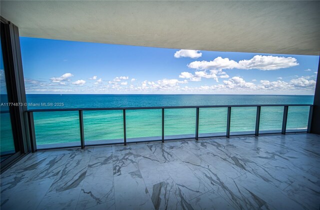 15701 Collins Ave Unit 1004, Sunny Isles Beach, FL 33160 - balcony featuring a water view
