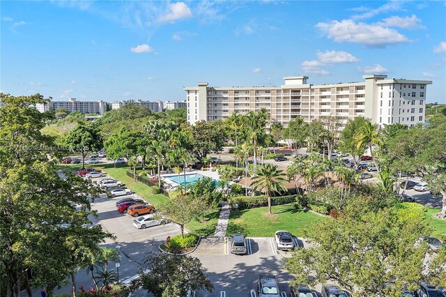 2940 N Course Dr Unit 712, Pompano Beach, FL 33069 - aerial view of a pool area