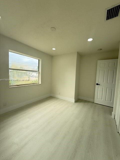 4529 SW 24th St, Fort Lauderdale, FL 33317 - unfurnished room featuring recessed lighting, visible vents, light wood-type flooring, and baseboards