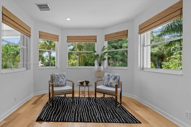1427 Victoria Isle Dr, Weston, FL 33327 - living area featuring healthy amount of natural light, light wood-style floors, and recessed lighting