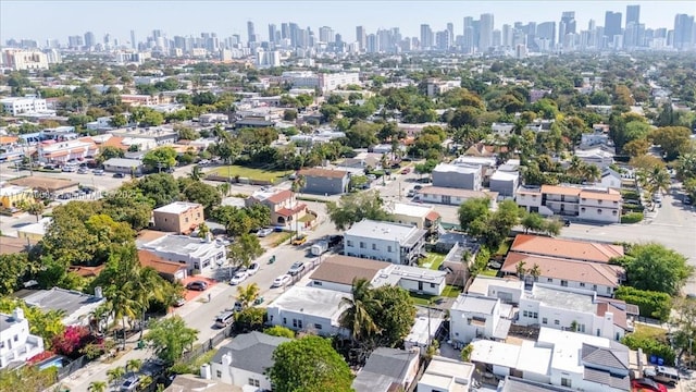 bird's eye view featuring a city view