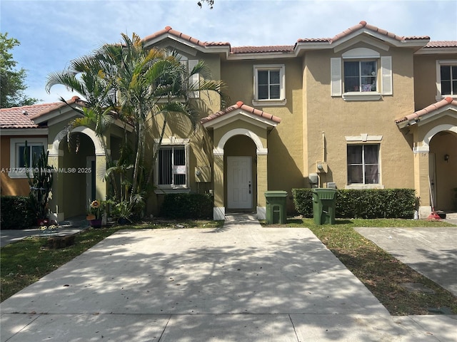 100 SW 15th Ave, Homestead, FL 33030 - view of front of house featuring a tiled roof and stucco siding