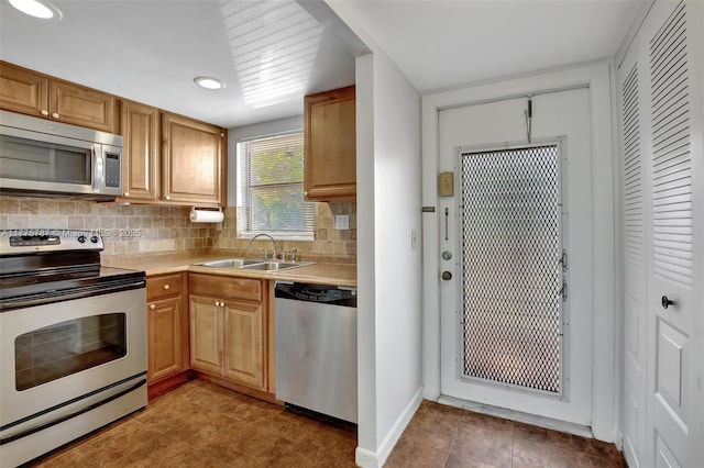 9621 Sunrise Lakes Blvd Unit 203, Sunrise, FL 33322 - photo 3