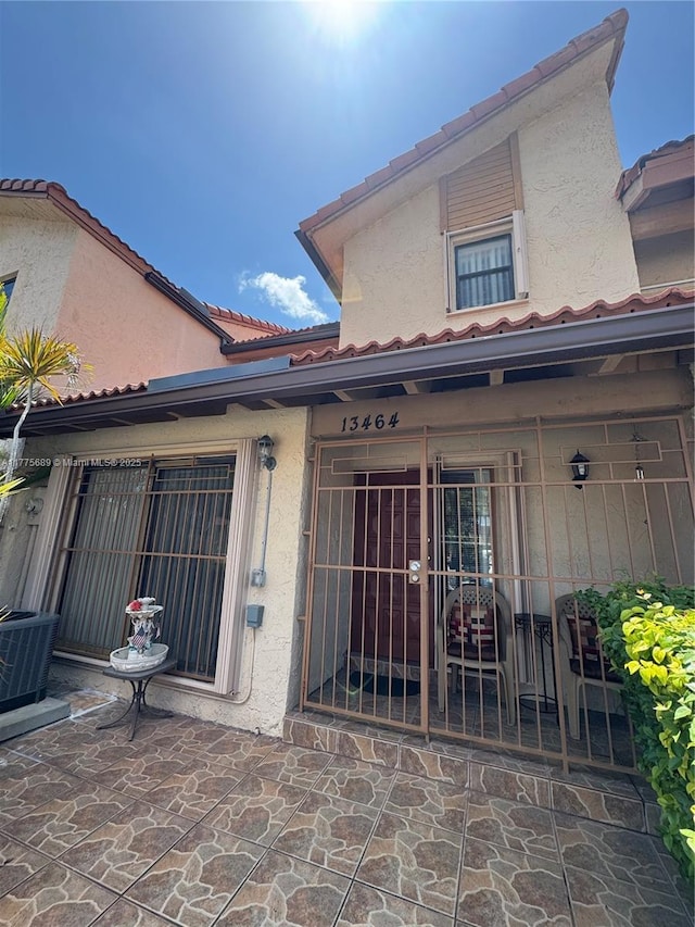 13464 SW 11th Ter, Miami, FL 33184 - photo 3