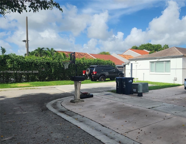 8254 SW 147th Pl, Miami, FL 33193 - exterior space