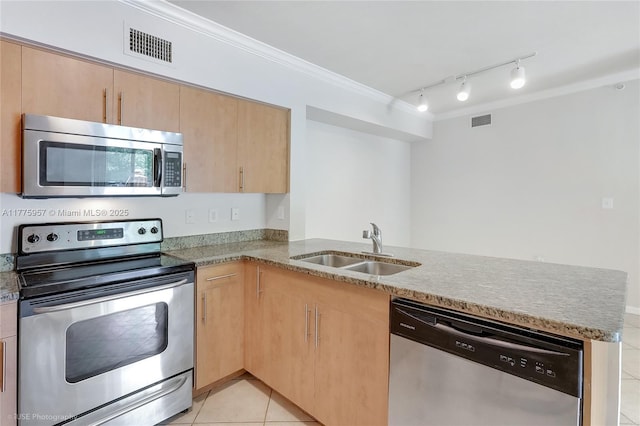 6434 Emerald Dunes Dr Unit 202, West Palm Beach, FL 33411 - kitchen featuring visible vents, ornamental molding, a peninsula, a sink, and stainless steel appliances