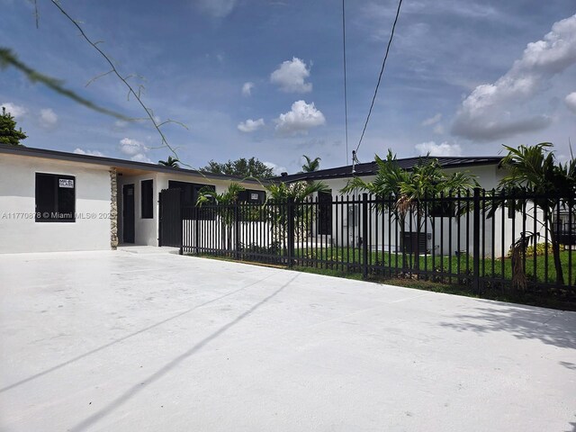 5152 SW 6th, Miami, FL 33134 - view of front of property with stucco siding