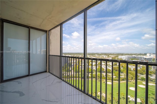 20335 W Country Club Dr Unit 2602, Aventura, FL 33180 - unfurnished sunroom featuring a view of city