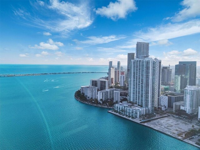 1331 Brickell Bay Dr Unit 3305, Miami, FL 33131 - view of urban area featuring a large body of water