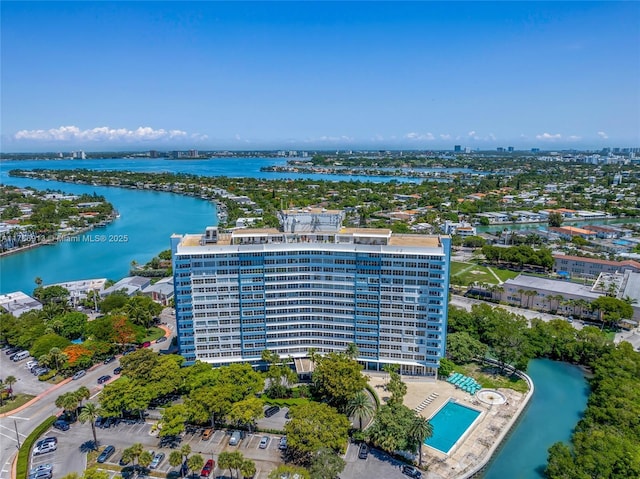 7441 Wayne Ave Unit 11F, Miami Beach, FL 33141 - view of urban area featuring a pool area and a nearby body of water