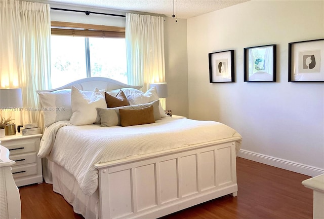 1416 Mira Vista Cir, Weston, FL 33327 - bedroom with dark wood-type flooring, baseboards, and a textured ceiling