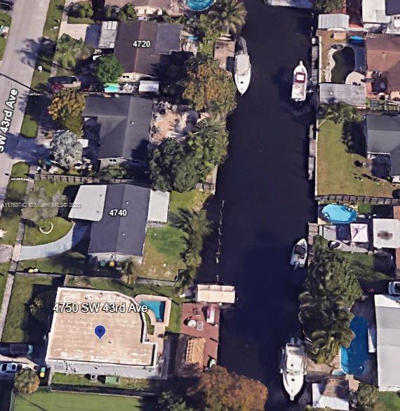 4750 SW 43rd Ave, Dania Beach, FL 33314 - aerial view of property and surrounding area