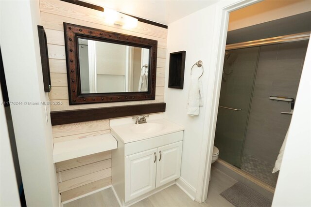 2700 Casita Way Unit 2150, Delray Beach, FL 33445 - full bath featuring vanity, a shower stall, and toilet