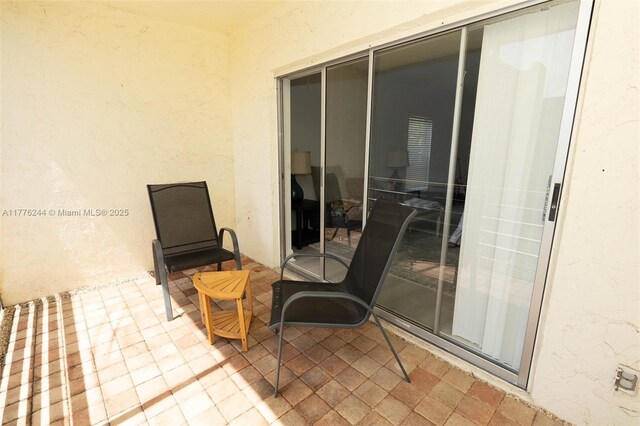 2700 Casita Way Unit 2150, Delray Beach, FL 33445 - view of patio / terrace