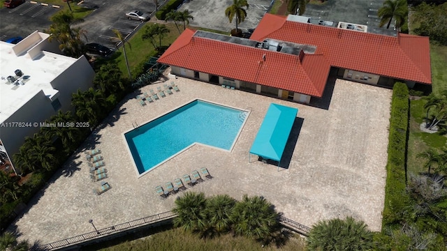 2700 Casita Way Unit 2150, Delray Beach, FL 33445 - view from above of property with a pool area