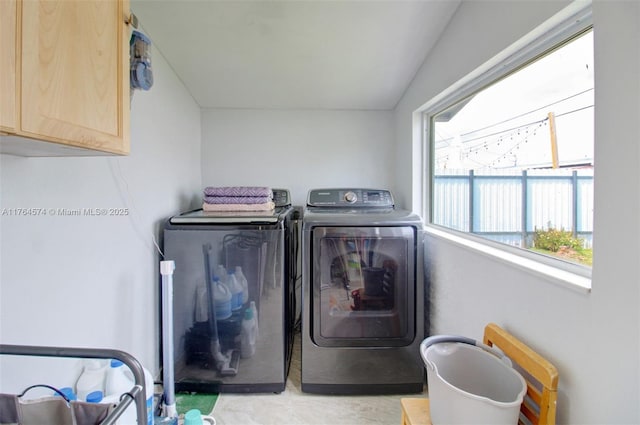 9215 SW 44th St, Miami, FL 33165 - laundry area with cabinet space and washing machine and dryer